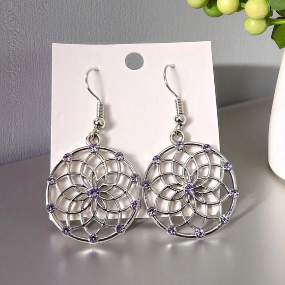 Elegant Silver Tone Purple Rhinestons Earrings - Picture 1 of 16